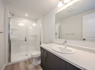 26 Reverie Way #123, Kitchener, ON N2E0H8