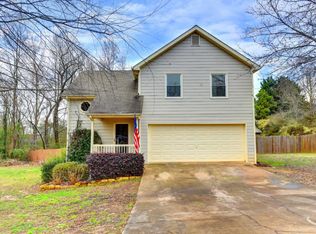 1391 Derby Downs Dr, Lawrenceville, GA 30043