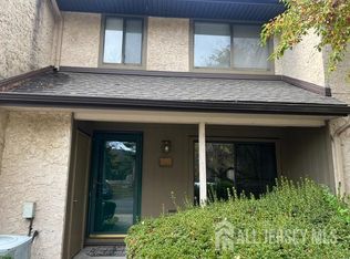304 Hampshire Dr, Plainsboro, NJ 08536