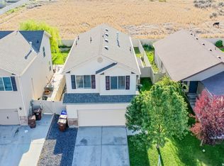 3723 N Tumwater West Dr, Eagle Mountain, UT 84005