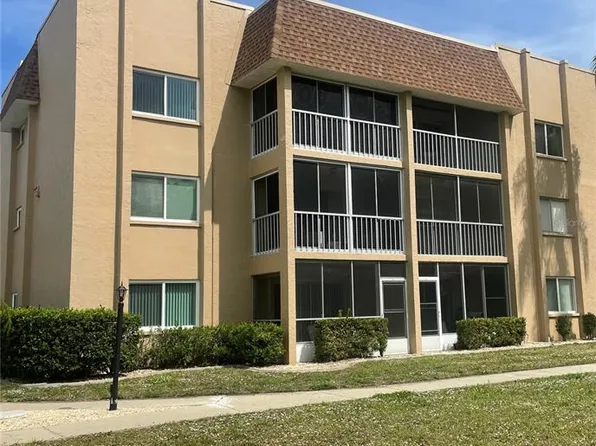 1310 Glen Oaks Dr E Unit 182E, Sarasota, FL 34232