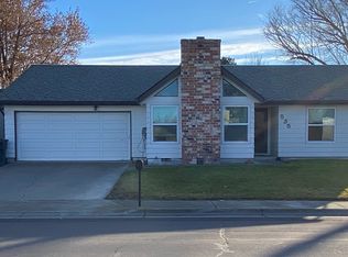 535 W Moore Ave, Hermiston, OR 97838