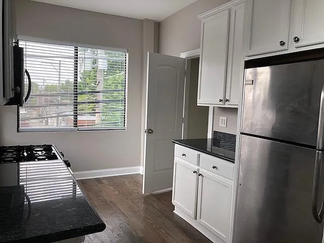 2 bed, 1500 sqft, $3,500 — Photo 2