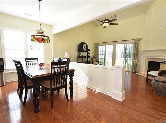 5th image of 11511 Hastings Pl