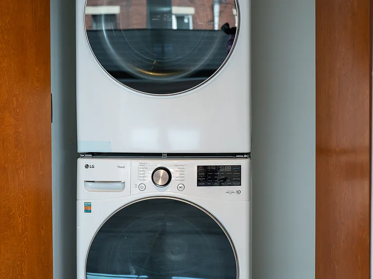 523 Grand Blvd #1B — Photo 38