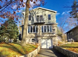 592 Dell Rd, Roxbury Twp., NJ 07850