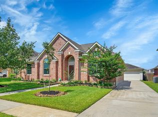 19118 High Canyon Ln, Tomball, TX 77377