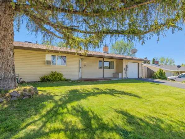 10521 Kincheloe Ave, Klamath Falls, OR 97603