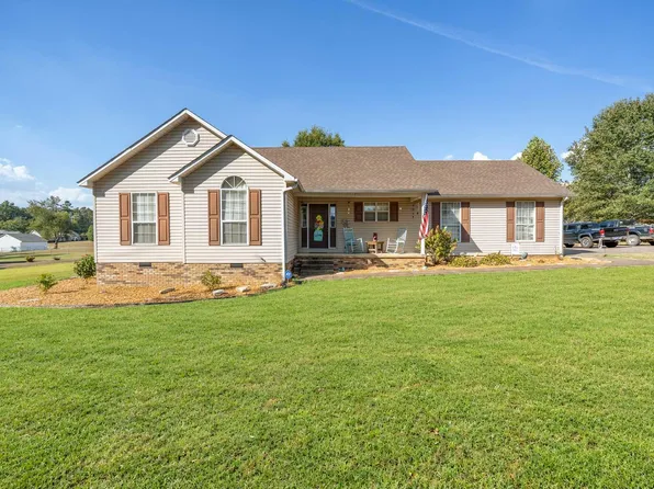 305 Jordan Glen Ln, Savannah, TN 38372