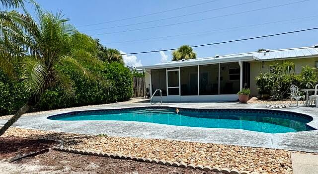 1st image of 3132 NE SAVANNAH Road