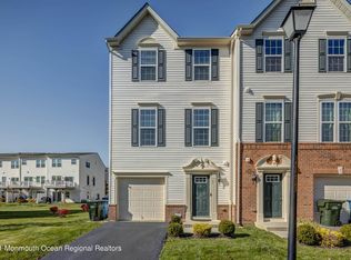 87 Kyle Dr, Tinton Falls, NJ 07712