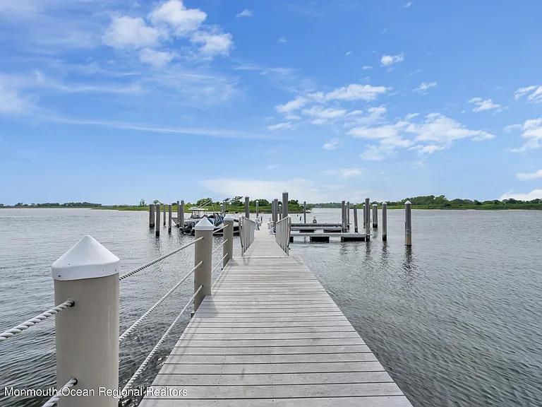 1340 Ocean Ave #62 — Photo 41