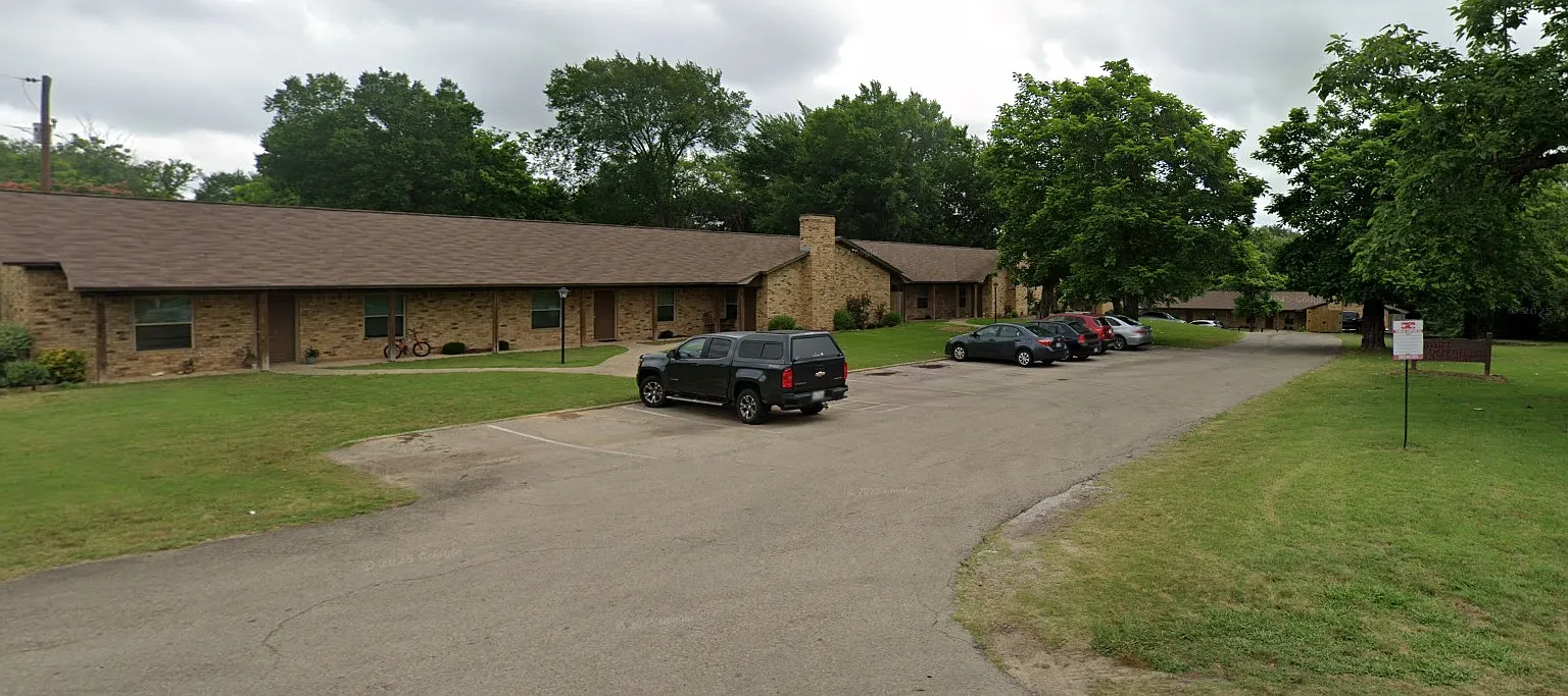 East Foothills Unit 8 — Photo 1