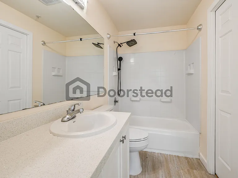 18930 Bothell Everett Hwy #H103 — Photo 14