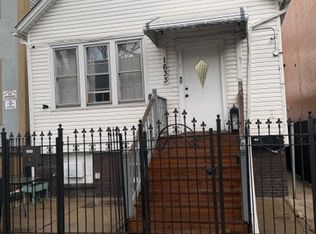 1633 N Artesian Ave, Chicago, IL 60647
