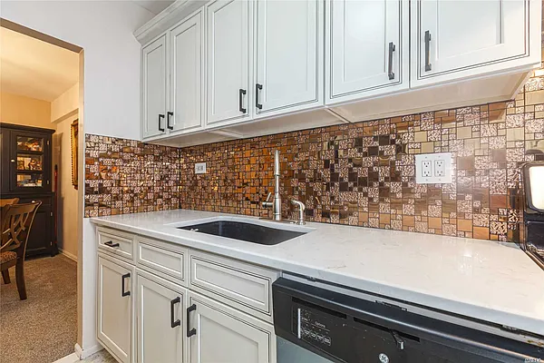 Sold by Douglas Elliman | media 6