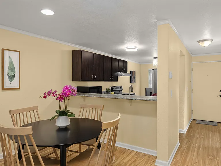 280 Newport Way NW #B-15 — Photo 11