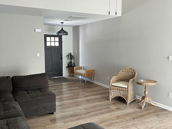 4th image of 20586 Mulberry Knoll Rd