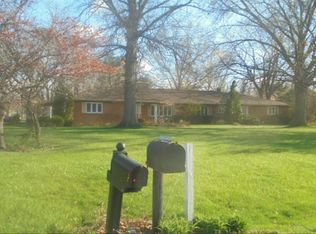 7412 Ridge Knoll Dr, Fort Wayne, IN 46804