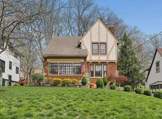 1122 Beverly Hill Dr, Cincinnati, OH
