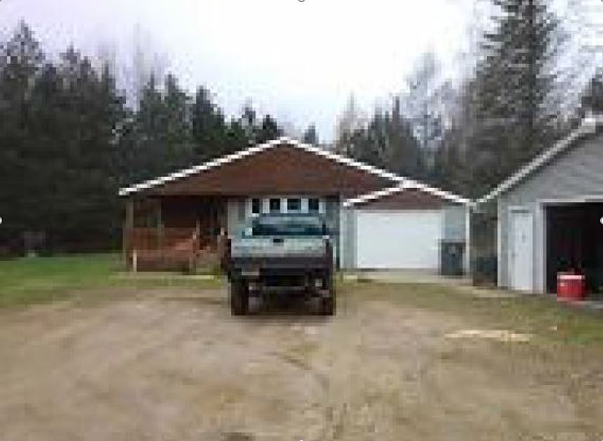 2nd image of 6270 S Piche Rd