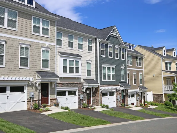 2620 Avinity Pl, Charlottesville, VA 22902