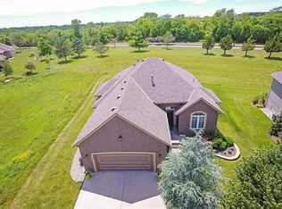 1504 Ventnor Ln, Raymore, MO 64083