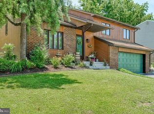 8 Emerson Ct, Hanover, PA 17331