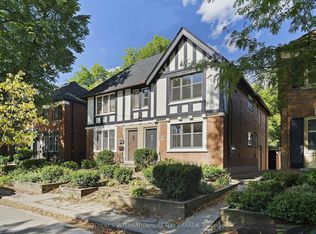 30 Strathgowan Ave, Toronto, ON M4N 1B9
