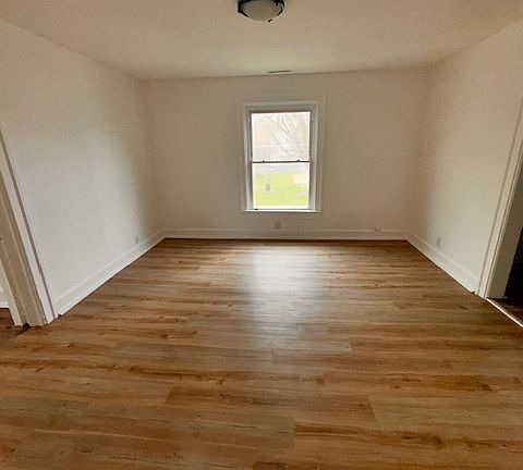 4th image of 630 Hagerer St #2