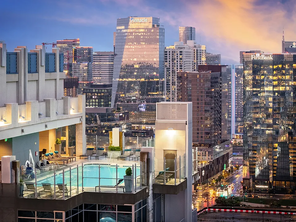 SkyHouse Nashville