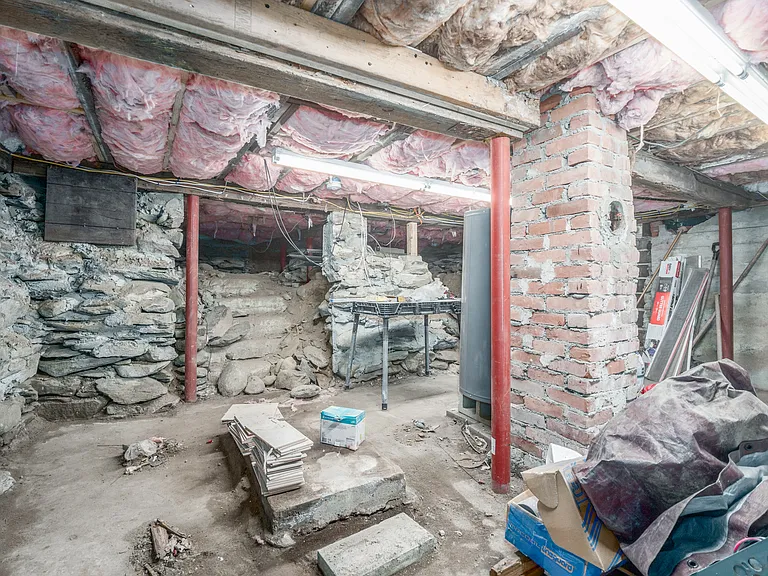117 Precinct St — Photo 21