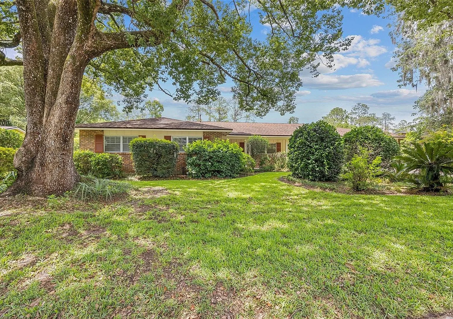 Luxury Living Awaits at 2288 NW 21st Ave, Gainesville, FL — Photo 1