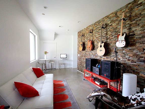 first floor w/ flex space