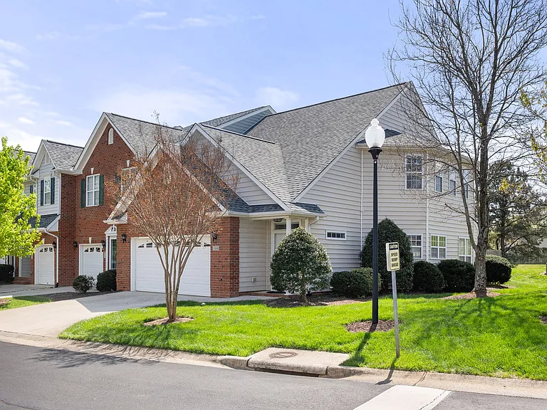 4488 Piedmont Trace Dr — Photo 30