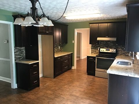 3rd image of 2606 Brookwest Ln SW