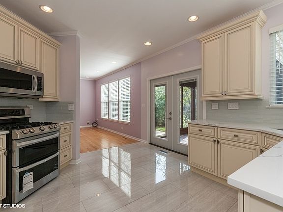 5th image of 1557 Woodbury Cir