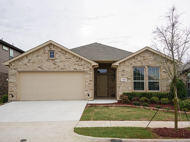 4004 Stone Trail Dr — Photo 2