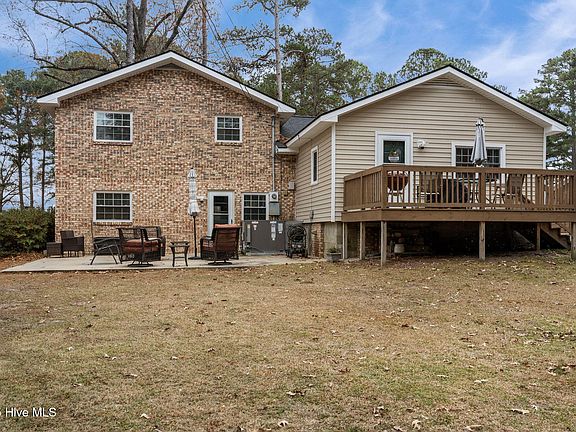 2nd image of 206 Pamlico Drive