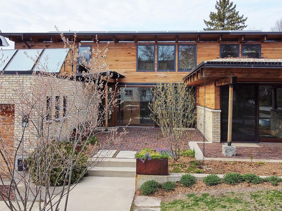 1st image of 1520 E Kensington Blvd