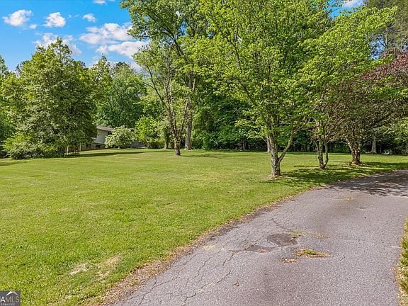5th image of 134 Gumlog Rd
