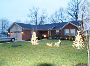 402 Sage Grass Dr, Berea, KY