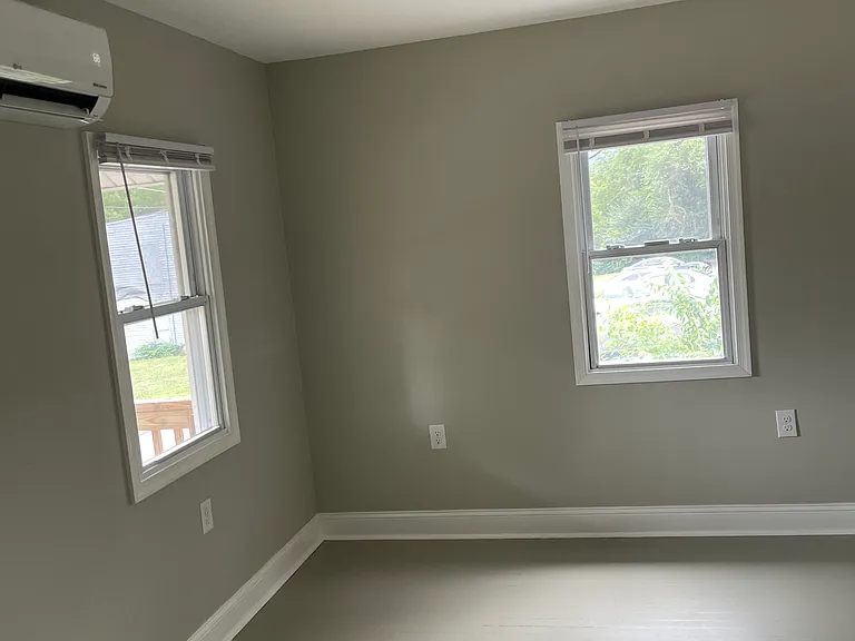 235 Port Republic Rd — Photo 4