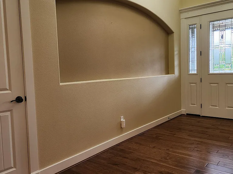 3819 Cameron Dr NE — Photo 5