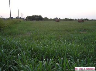 760 East Rd, Wagoner, OK 74467