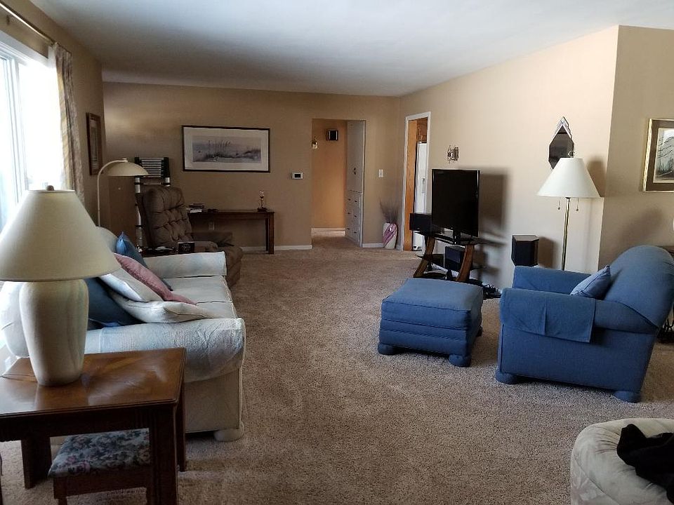 1st image of 2027 W 32nd St