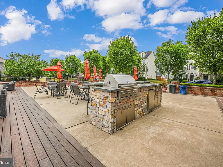 650 Aspen Rd #108 — Photo 22