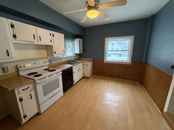 2972 Sizerville Rd, Emporium, PA 15834