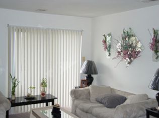 1005 Hidden Village Dr, Perth Amboy, NJ 08861