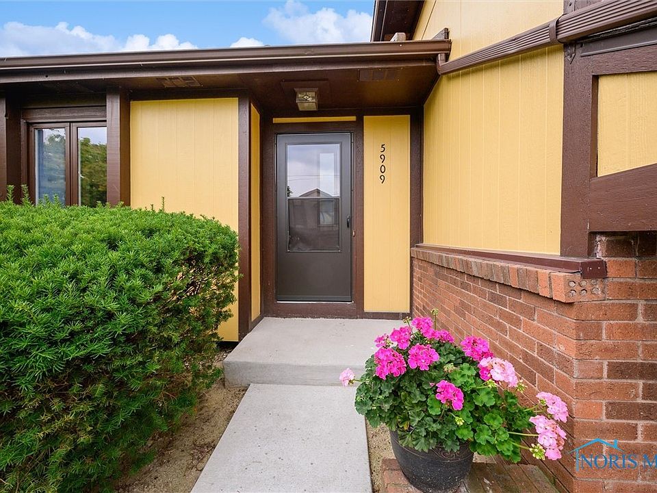 5917 Staghorn Dr Toledo OH Zillow Apartments for Rent in Toledo